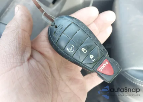 2012 Ram 1500 Laramie из США, поврежденный, VIN 1C6RD7NT8CS328208